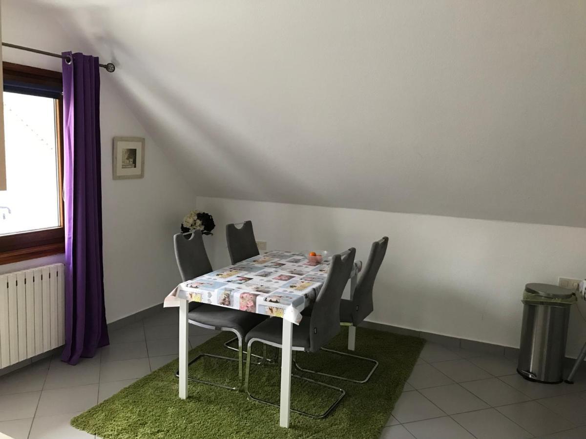 Zum Hoambarg, Kitchen, Balcony, Bathroom Uelsen Esterno foto